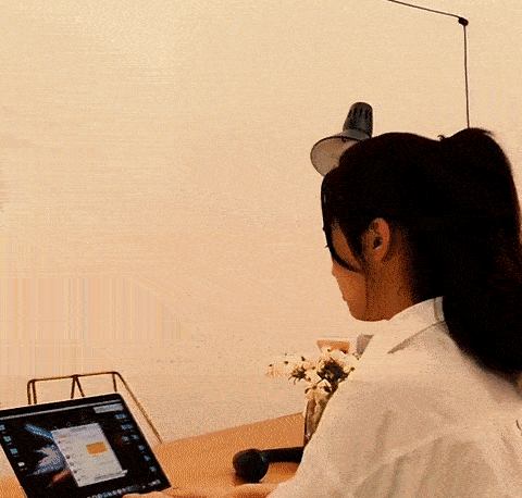 Portable Neck Fan - Hands-Free Wearable Cooling Fan